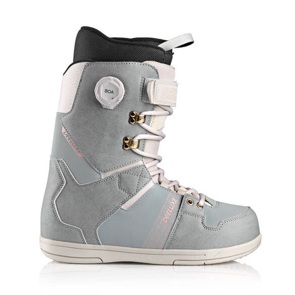 DEELUXE DNA (fluff) snowboard boots