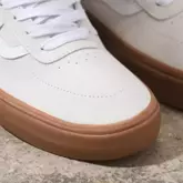 VANS Kyle Walker Pro (blanc de blanc/gum) skate shoes