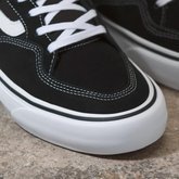 VANS Rowan (black/white) skate shoes