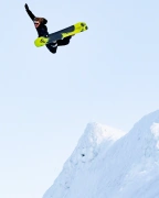 Snowboard JONES Howler 161