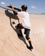 GLOBE Goodstock (black) skate helmet
