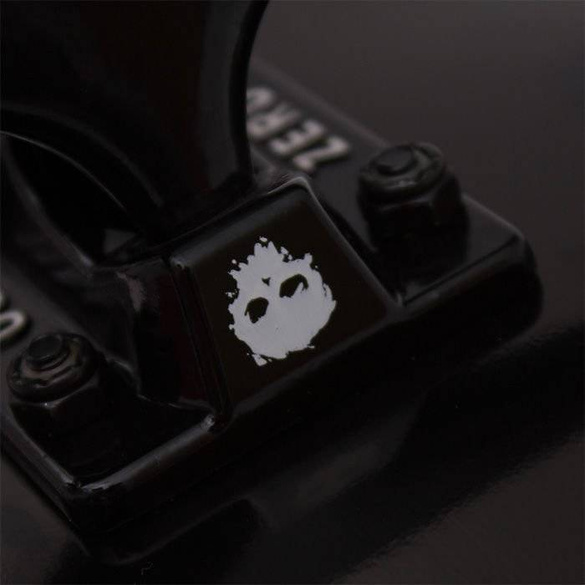 Skateboard Set Zero Single Skull Classic 8.0