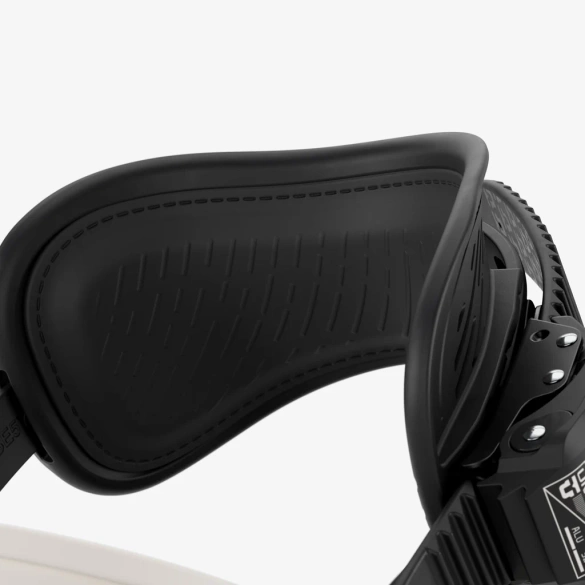 UNION Strata (sand) 2026 snowboard bindings