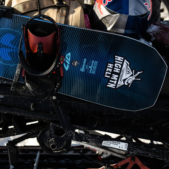 Snowboard LIB TECH Travis Rice Golden Orca 157
