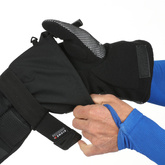 LEVEL Fly JR Mitten (black) snowboard gloves