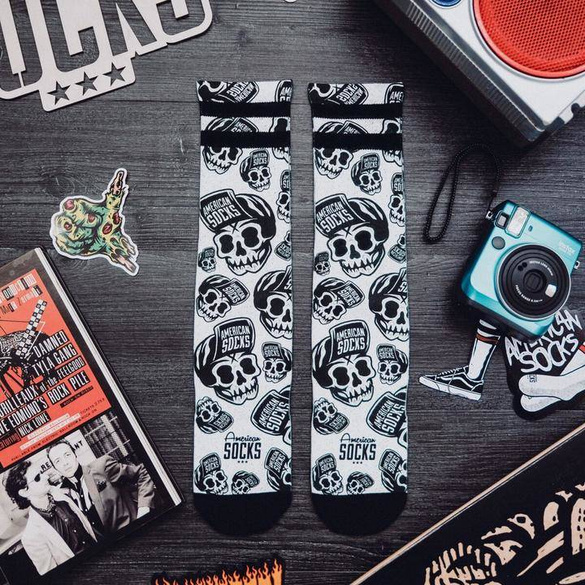 Skarpetki AMERICAN SOCKS Skater Skull