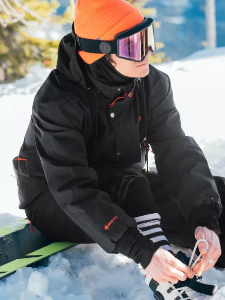 VOLCOM Longo Gore-Tex (black) snowboard jacket