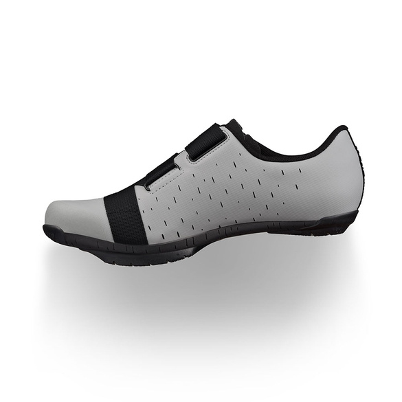 Buty rowerowe FIZIK TERRA POWERSTRAP X4 (light grey/black)